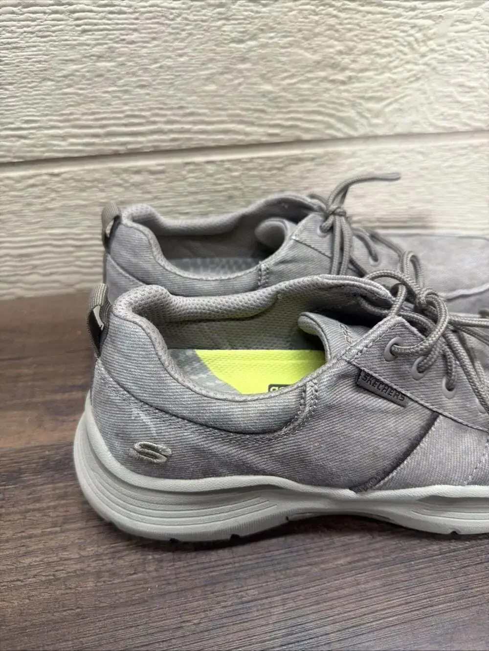 Skechers Oxford Mens Relaxed Fit Memory Foam Lace Up Shoes Size 9